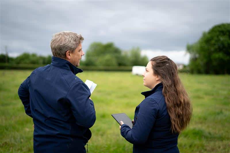 recrutement-commerce-rencontre-terrain